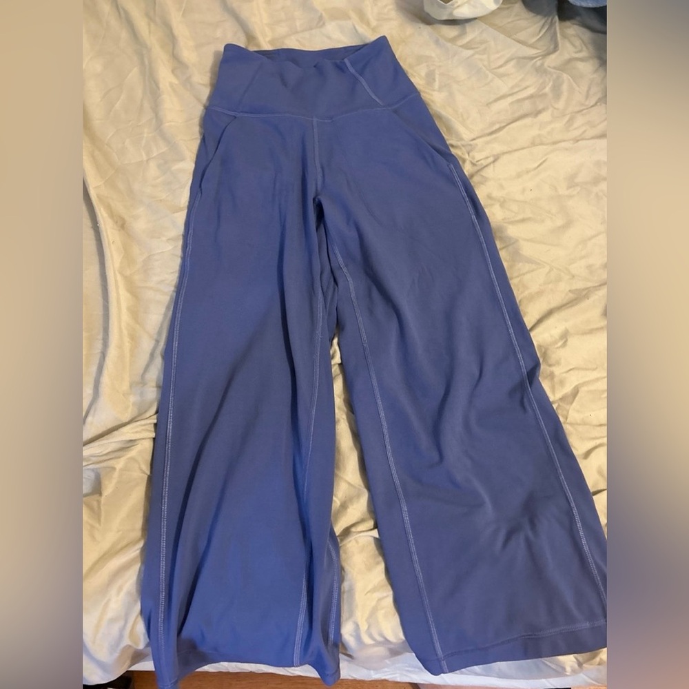 Lululemon pants